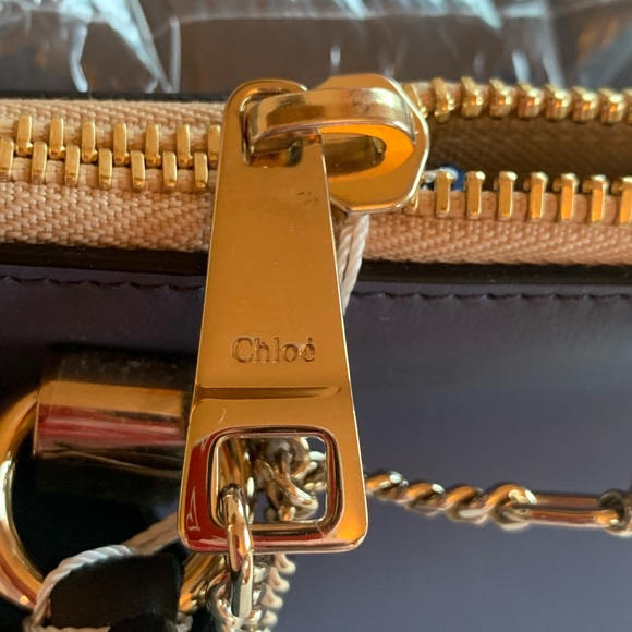 💖 PRISTINE‼️ Authentic Chloé Baylee Bicolor Tote Bag in Navy/Blue✨✨✨ - Picture 10 of 16